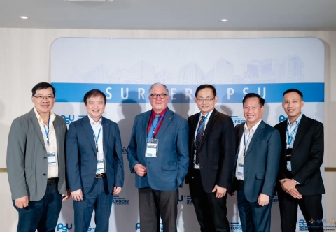 Tham dự khóa học phẫu thuật chuyển vị tá tràng điều trị BN siêu béo phì